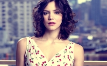 women models celebrity katharine mcphee singers 1920x1440 wallpaper 